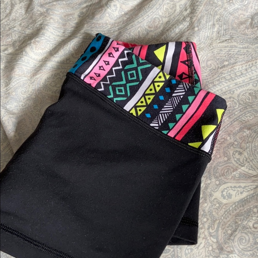 Ivivva Tribal Print Spandex Size 12